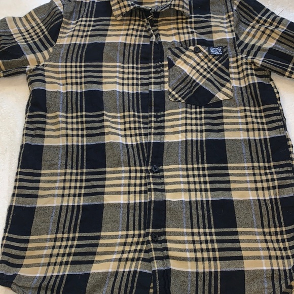 H&M boys flannel - Picture 2 of 4